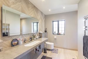 Photo 15- click for photo gallery